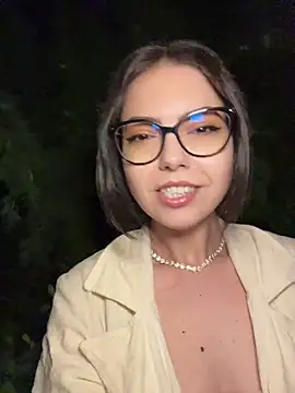 KaylaLewyss' Webcam Show