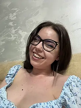 KaylaLewyss 실시간 채팅방