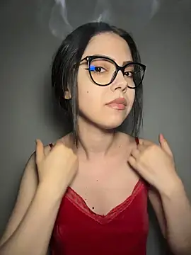 KaylaLewyss' Live XXX Chat