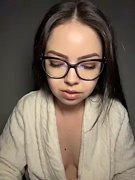 KaylaLewyss 라이브 XXX 채팅