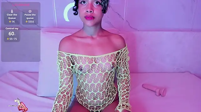 selena_holt 网络视讯表演