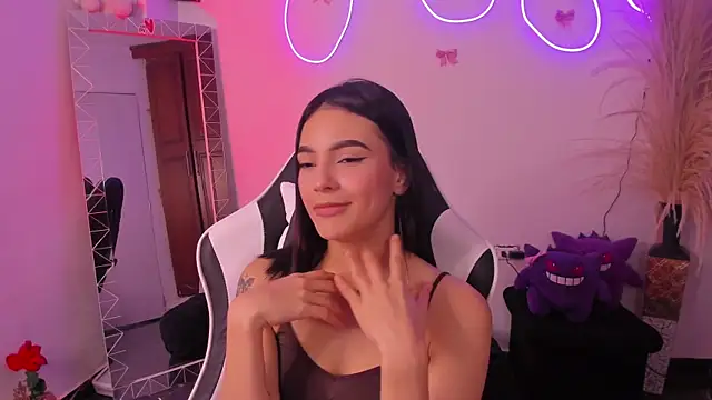 CarolineEvanss_11 Шоу с уебкамера