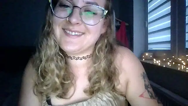 Webkamerová show LucyTease