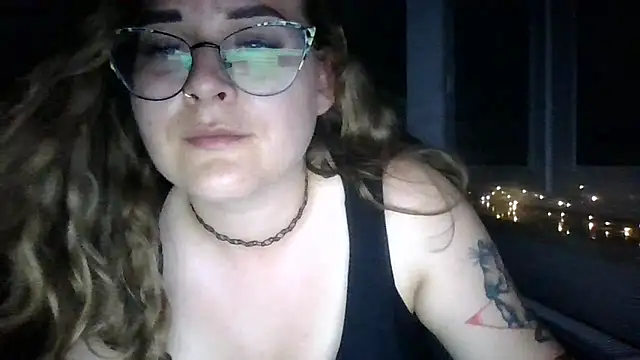 Webkamerová show LucyTease