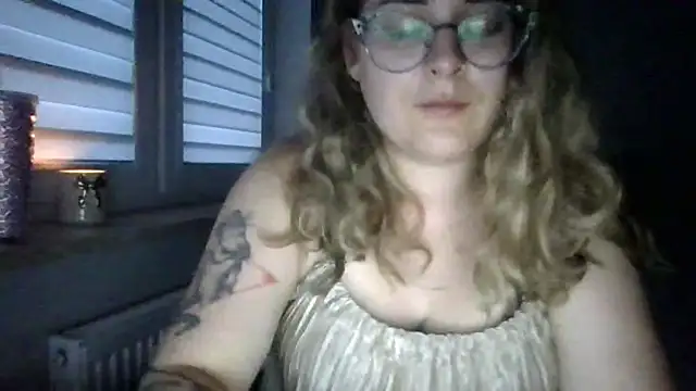 Webkamerová show LucyTease