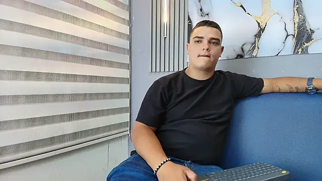 הופעת וובקאם של Frank_Miller2