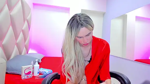 Jade_Monroe23: διαδικτυακό σόου στην κάμερα