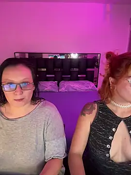 Show modela Arya_xia na web-kameri