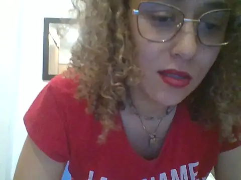ValeriaMonroe Chat XXX live