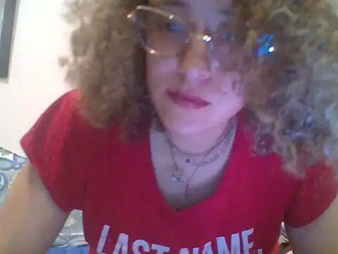 ValeriaMonroe Chat XXX in diretta