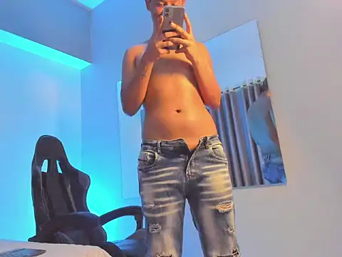 Asier_23 Pertunjukan Webcam