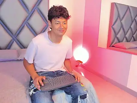 Asier_23 webcam show