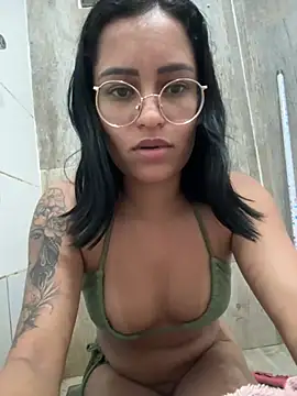 Show modela saffadinhaa na web-kameri