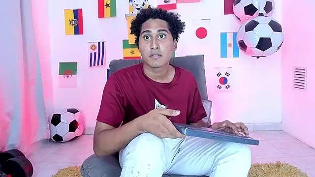 skart_bigcock Webcam Show