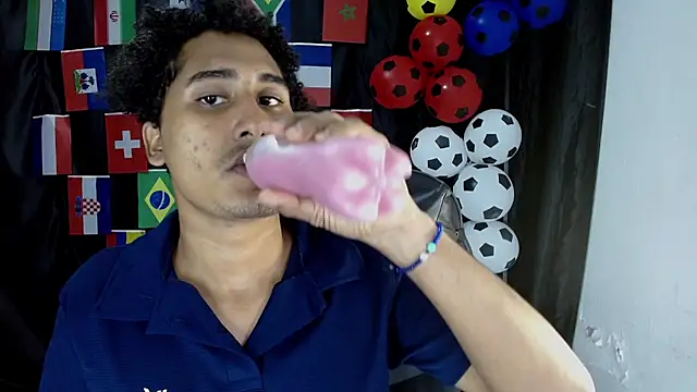 skart_bigcock Webcam show