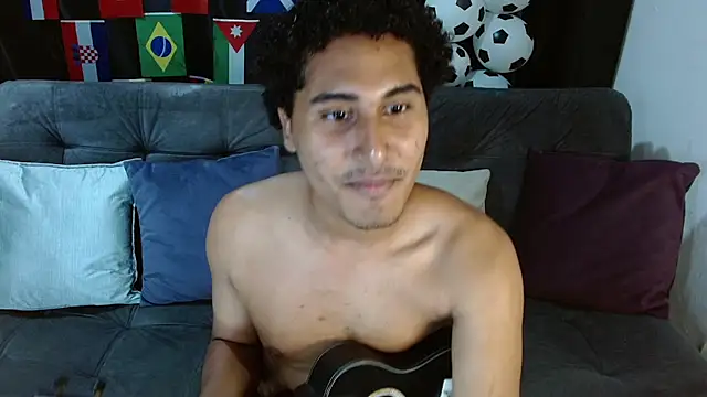 Вебкам-шоу skart_bigcock