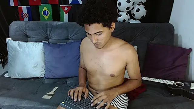 skart_bigcock webkamerás műsora
