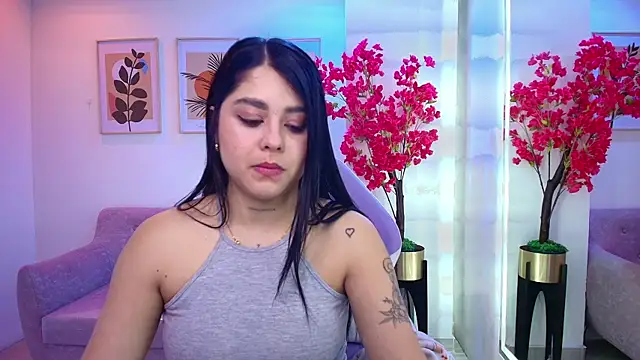 Julie_vancouver's Live XXX Chat