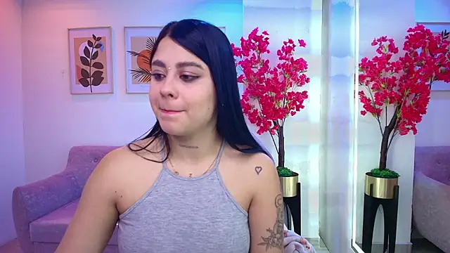 Julie_vancouver – Naživo XXX chat