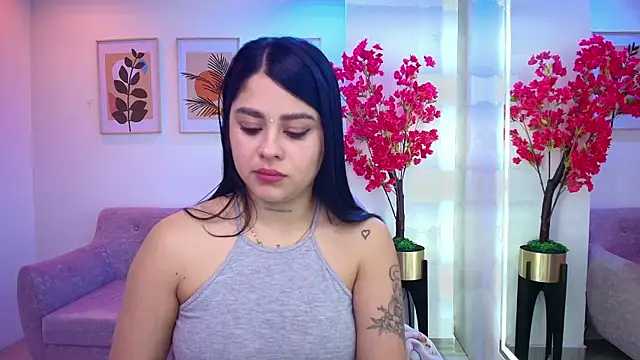 دردشة Julie_vancouver الجنسية المباشرة