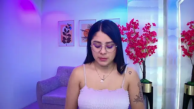 Julie_vancouver's Live XXX Chat