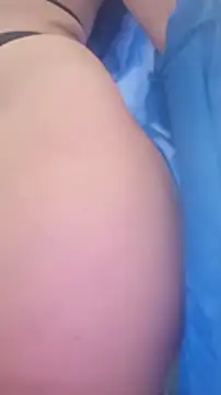 YIYAMURANO's Webcam Show