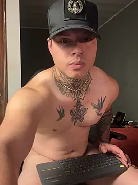 LuciusValmont Chat XXX live