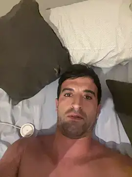 pollonlechero29 Show in webcam