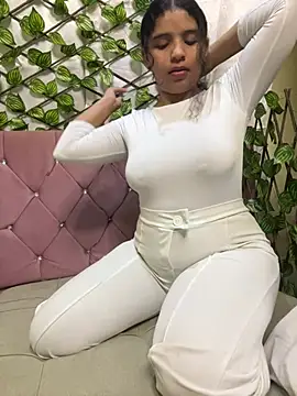 Show de CatwomanAndHotman na webcam