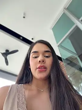 BellaLeclair_ Pertunjukan Webcam