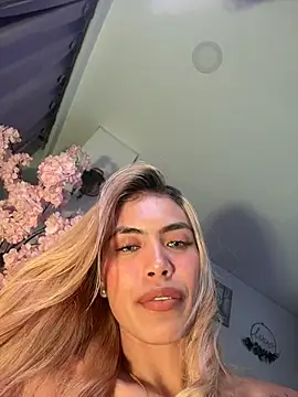 kinky_mornings 网络视讯表演