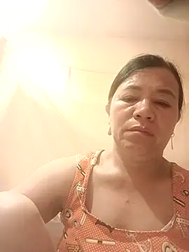 Chat XXX en directo de Chilly-wet