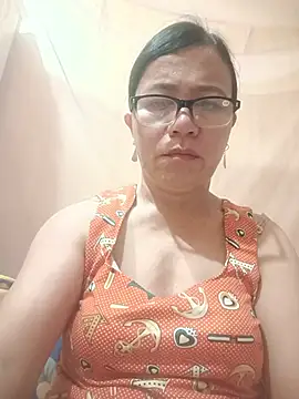 Chilly-wet's Live XXX Chat