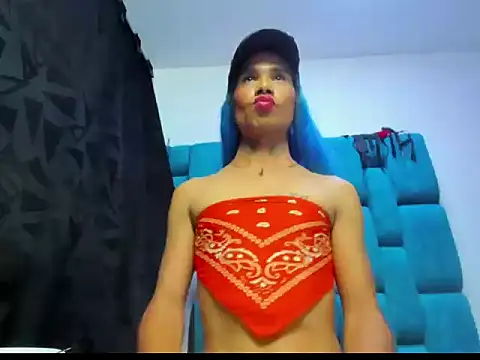 Pokazy przed kamerką – dirty_bigdick24cm
