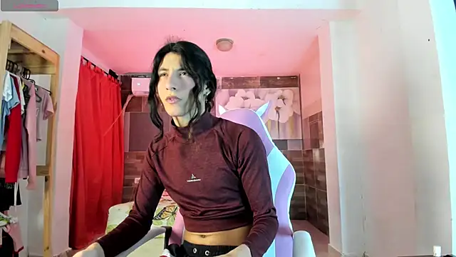 Show de angel_ass19 na webcam