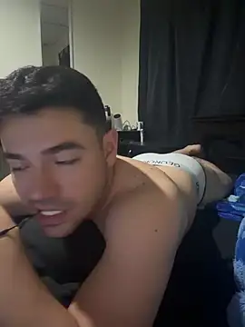 Valentino_ruiz webcam show