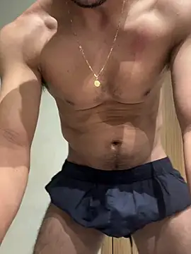 kzado37's Webcam Show