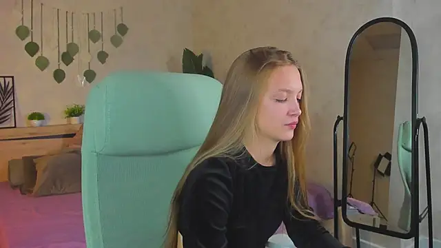 Chat XXX en directo de Neelly_Collins