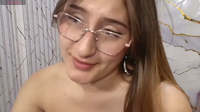 Show de bunnii_tay na webcam