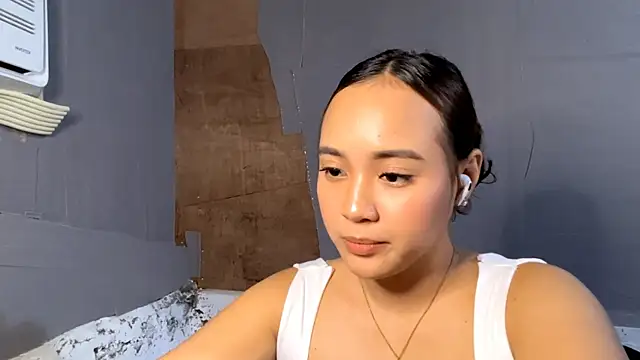 LelaHyske Adlı Modelin Canlı XXX Sohbeti