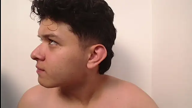 NathanBroks Show in webcam