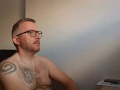 Excalibur82 – webcam-show