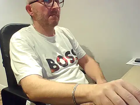 Excalibur82 webcam show