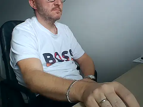 Excalibur82's Webcam Show