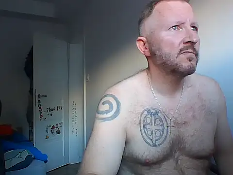 Excalibur82 Webcam Show