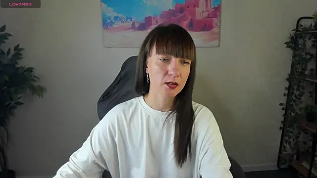 Katherine_Clark_ Adlı Modelin Canlı XXX Sohbeti