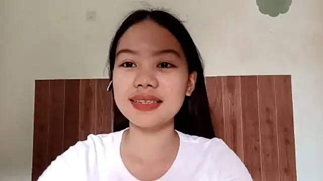 CrissyDeshaies 网络视讯表演