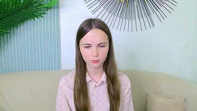 Thalia_Croft élő XXX-chatje