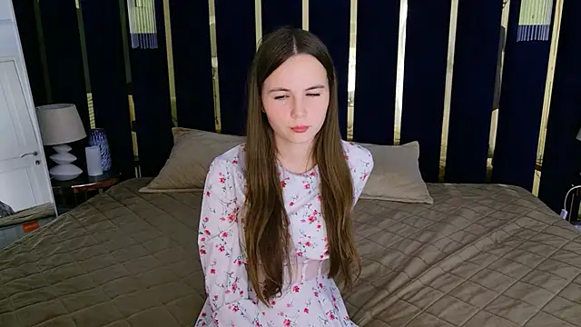Chat +18 de Thalia_Croft ao vivo