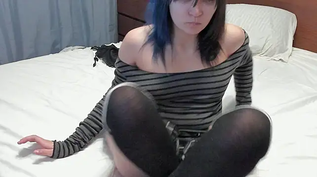 XXX chat uživo modela syma_mey